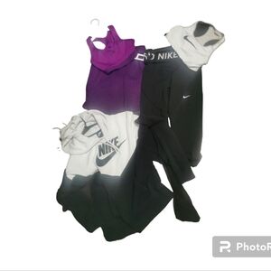 Women's small like new Nike bundle
